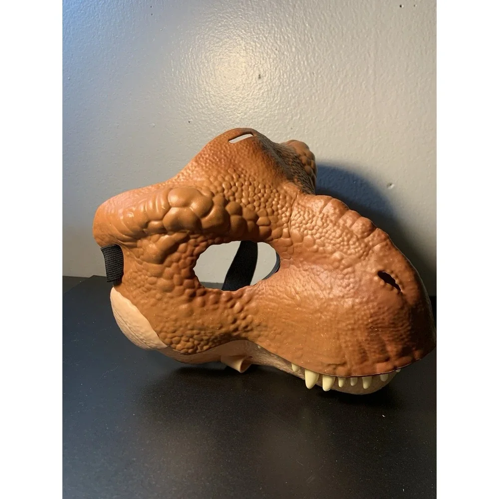 Jurassic Park World Mask 2017 Tyrannosaurus Rex Dinosaur T-Rex Moving Jaw‎ NWOT